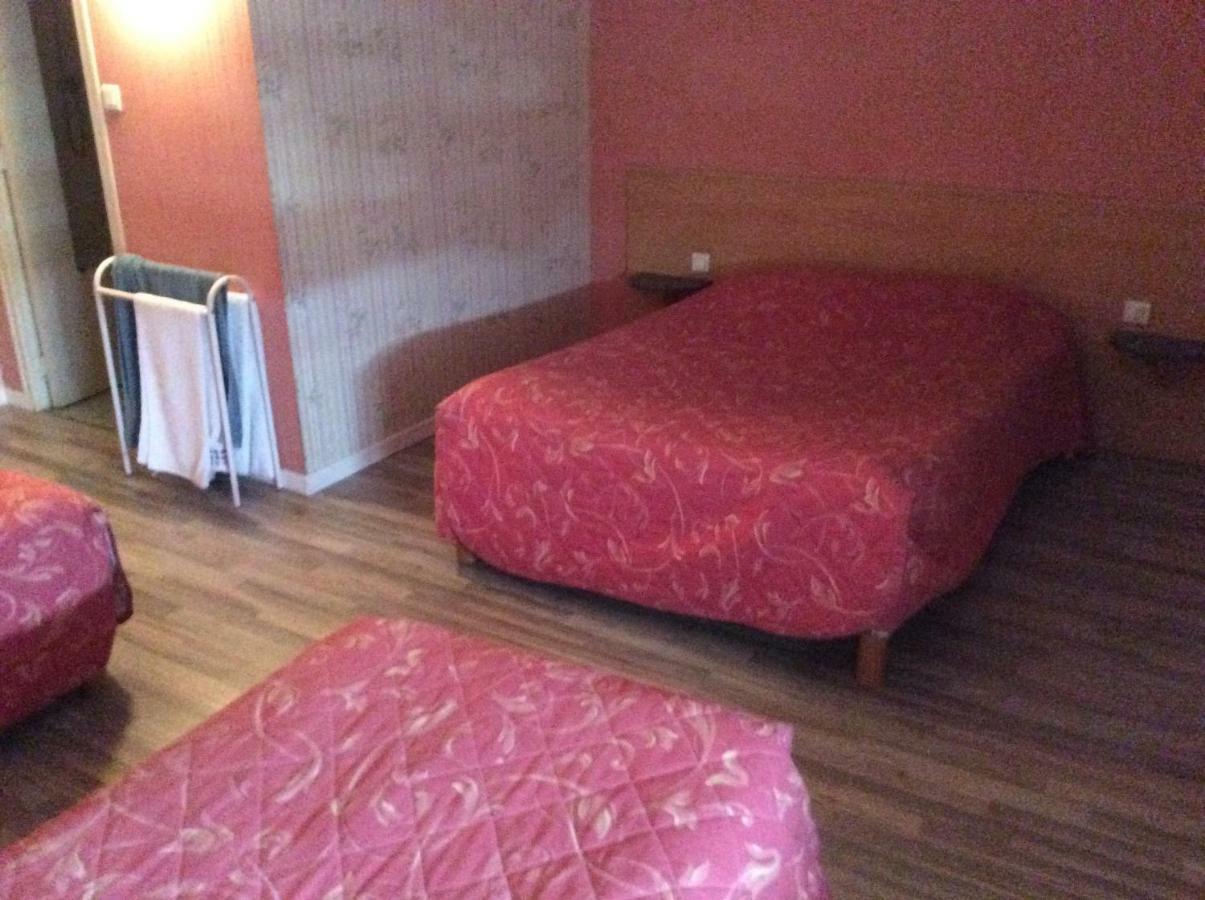 Hotel Le Trianon Hesdin Esterno foto